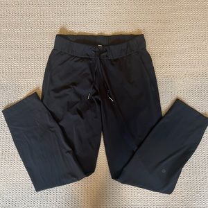 lululemon black mid rise stretch pant